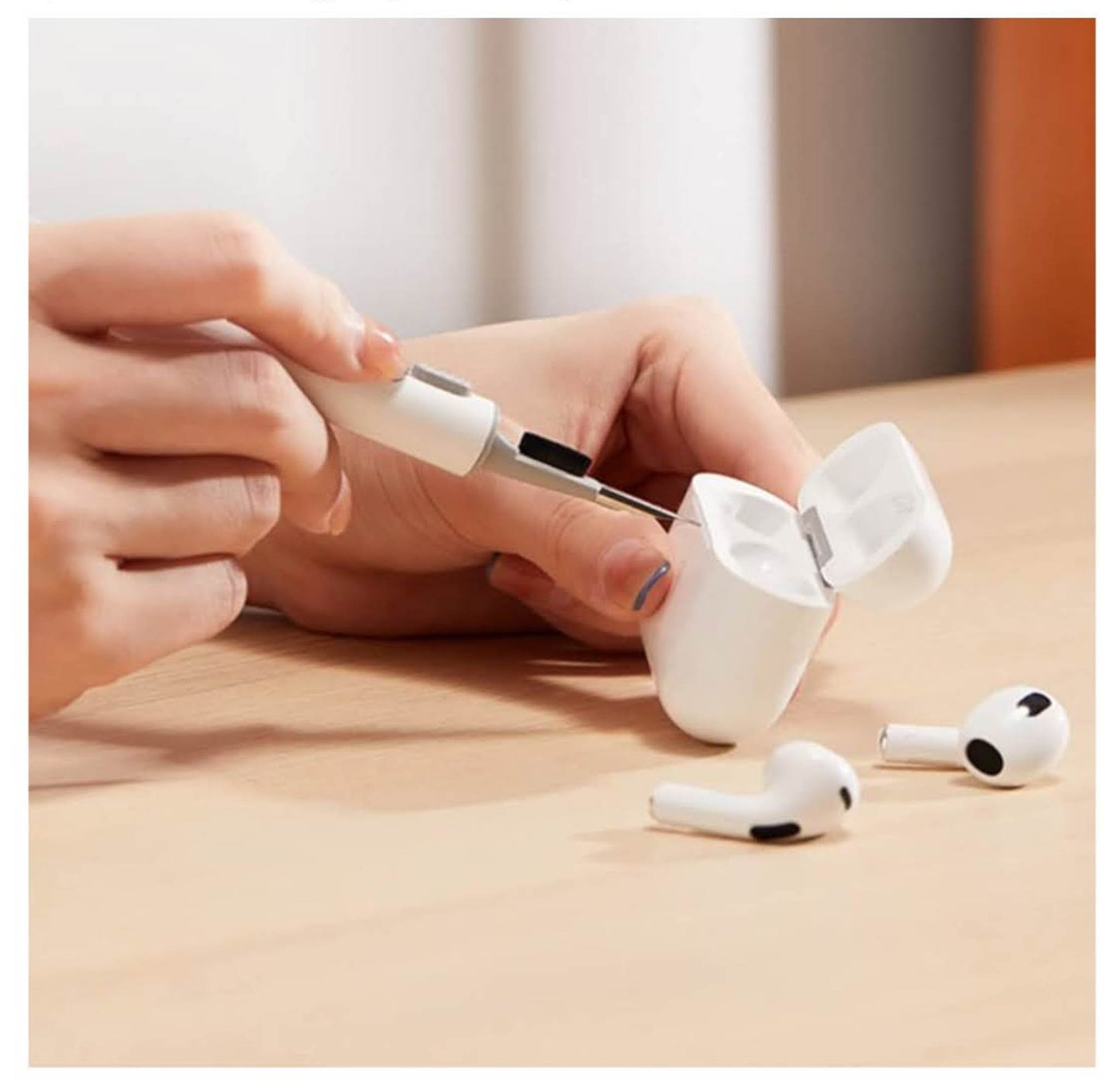Reinigungsset: Multifunktions Cleaner Kit für Airpods Pro, Ohrstöpsel, Ladebox, Tastatur & Kamera – effektiv gegen Staub.