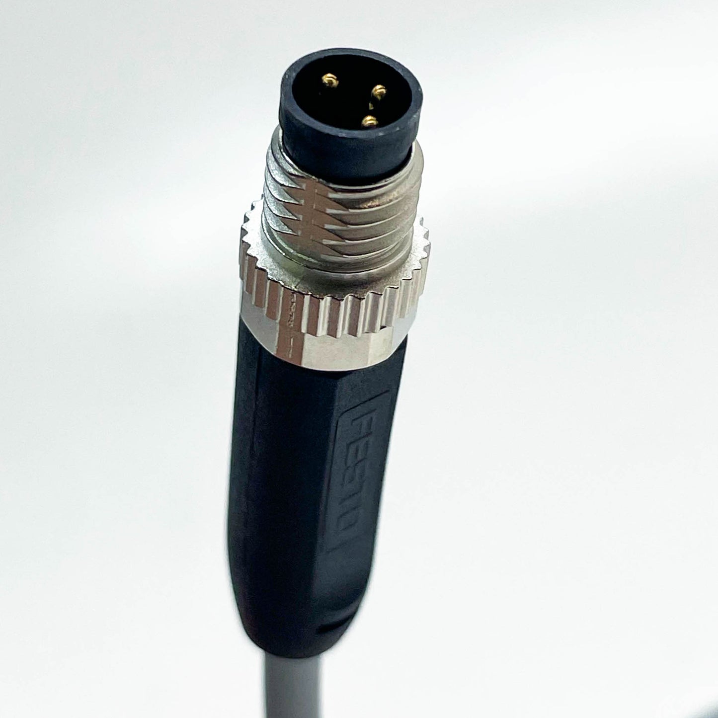 FESTO Verbindungsleitung NEBA-M12W5-U-0.3-N-M8G3, 0.3 m, 8078221, für zuverlässige Verbindung in Automatisierungssystemen.