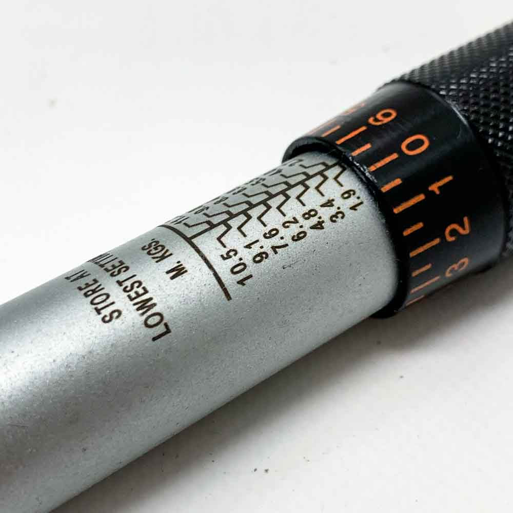 MACHOMAN ATQW304 Drehmomentschlüssel-Satz 3/8 Zoll 19-110 Nm mit Adapter und Verlängerung für präzise Drehmomentmessung