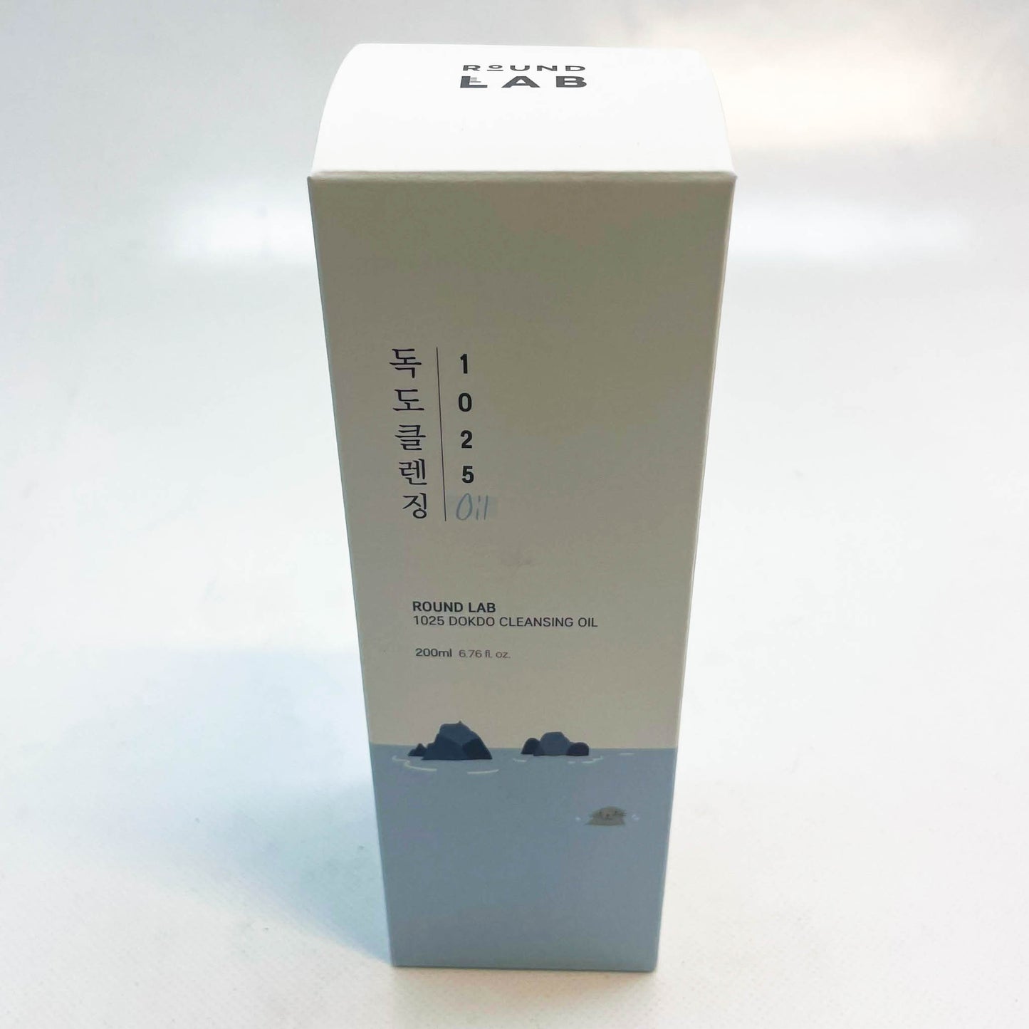 ROUND LAB Dokdo Reinigungsöl 200 ml, Gesichtsreinigungsöl, sanfte Reinigung, feuchtigkeitsspendend, MHD 05.2027.