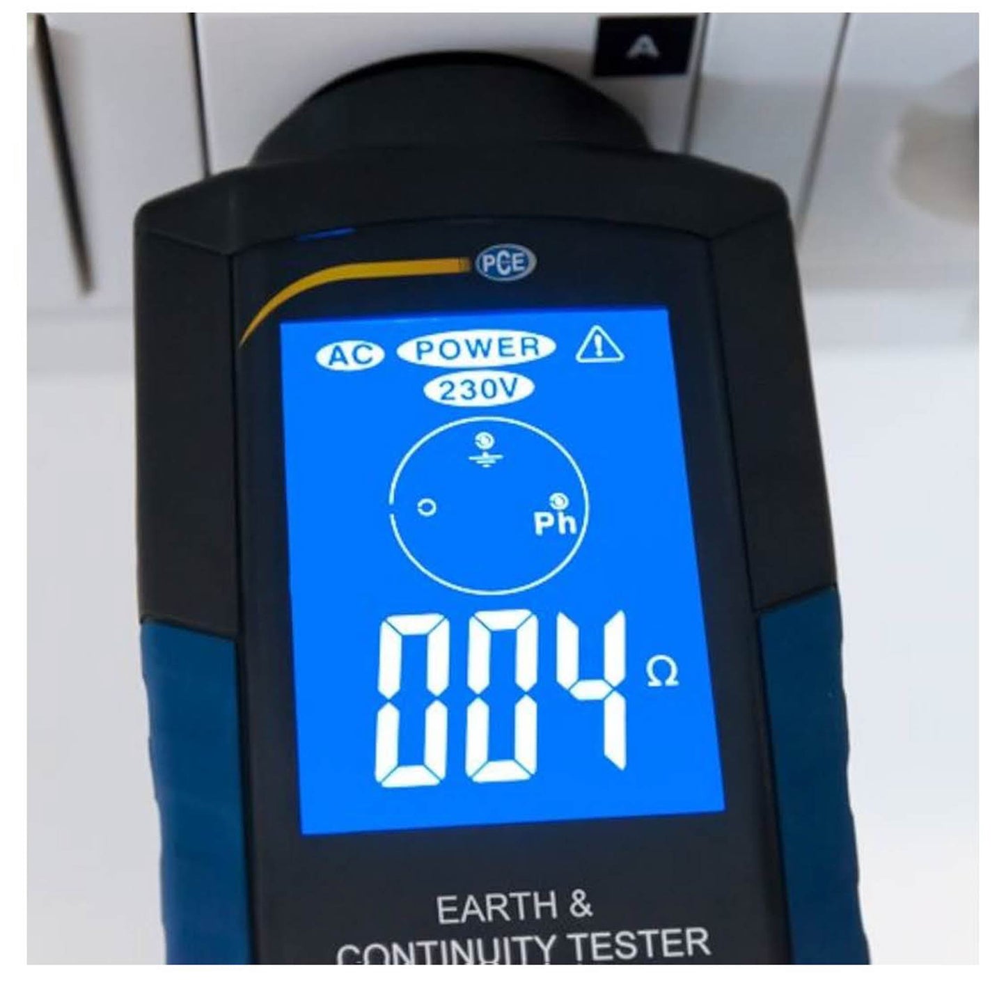PCE Instruments PCE-ECT 50, Erdungsmessgerät, präzise Erdungsprüfung, digitale Anzeige, kompakt, benutzerfreundlich.