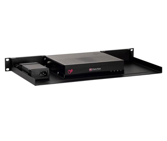 RACKMOUNT IT für Check Point 1570/1590, Hochleistungs-Firewall, 10 Gbps Durchsatz, 8 Ports, erweiterbar, optimierte Sicherheit.
