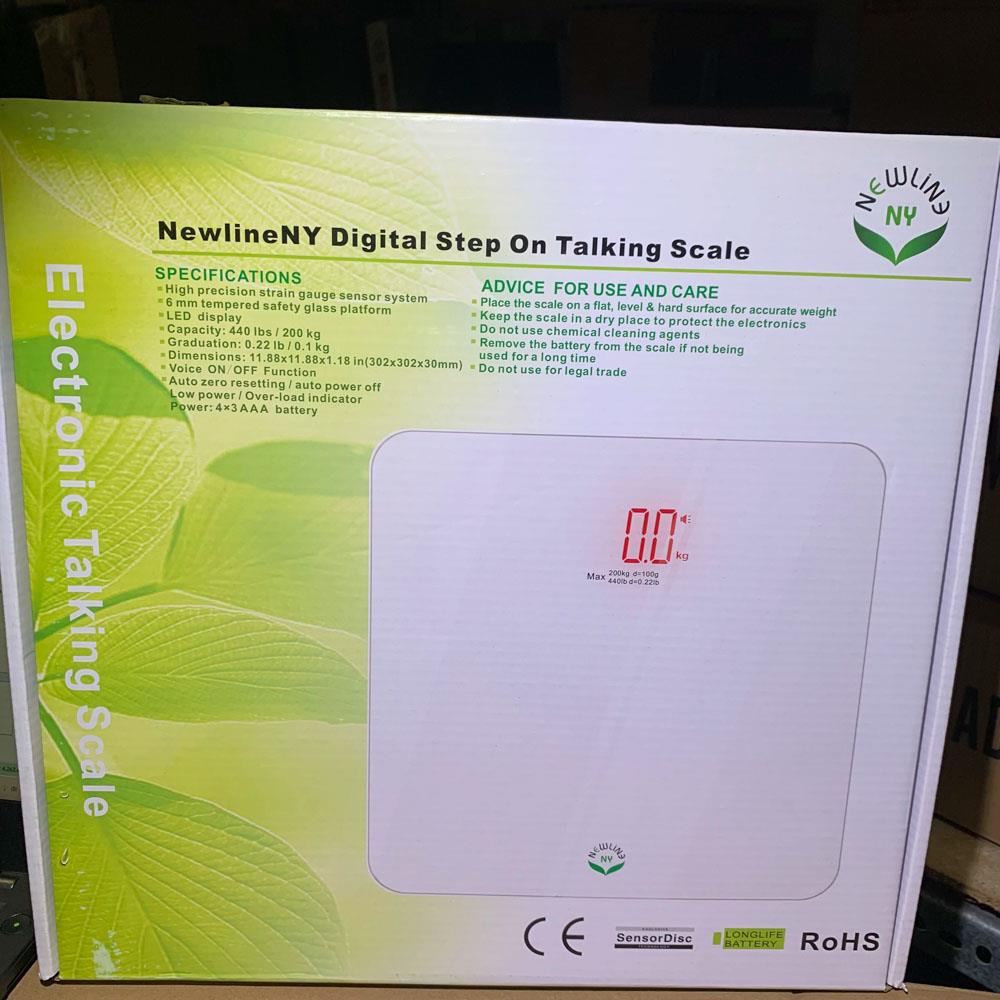 NewlineNY SCB-Tk202-WH Digitale Step-On-Sprechwaage mit LED Display und Batterie