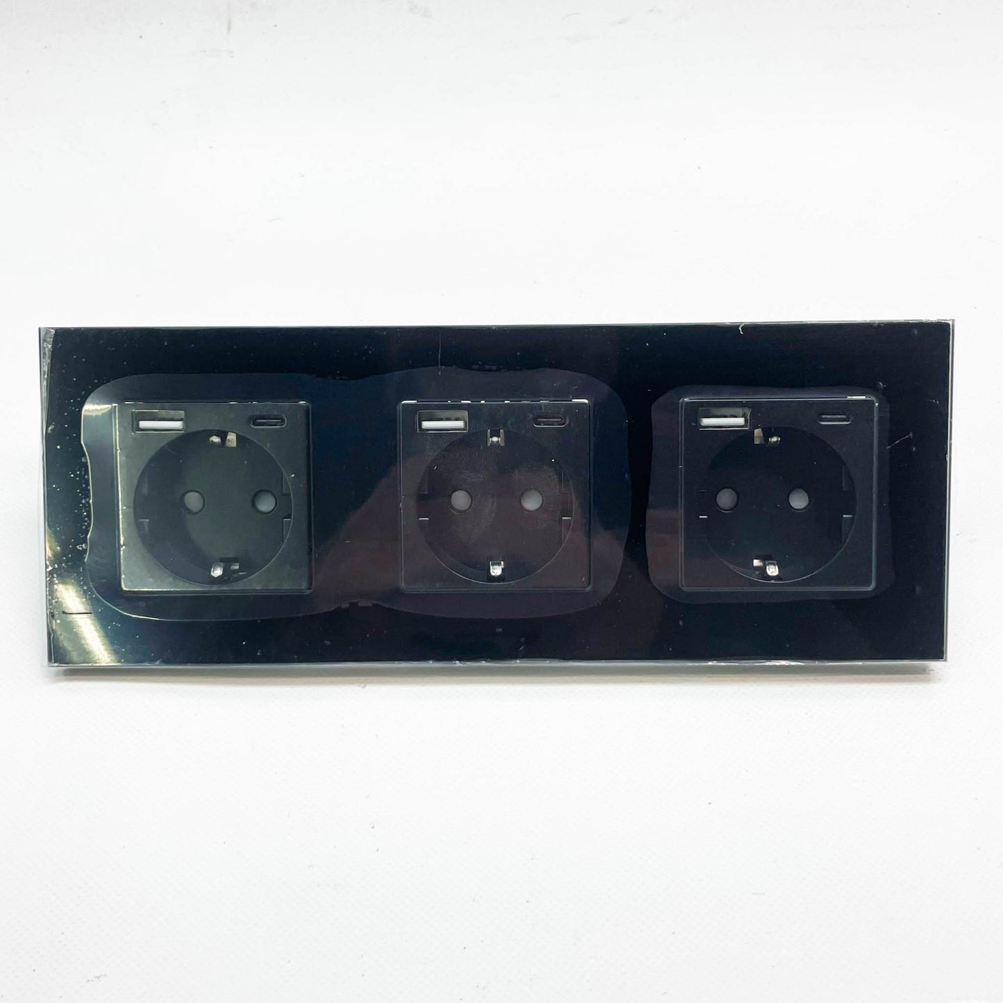 PANGTZEEN Schuko Steckdose 3-fach, USB A + Typ C, gehärtetes Glas, 16A, Unterputz, schwarz, ideal für Schlafzimmer und Büro.