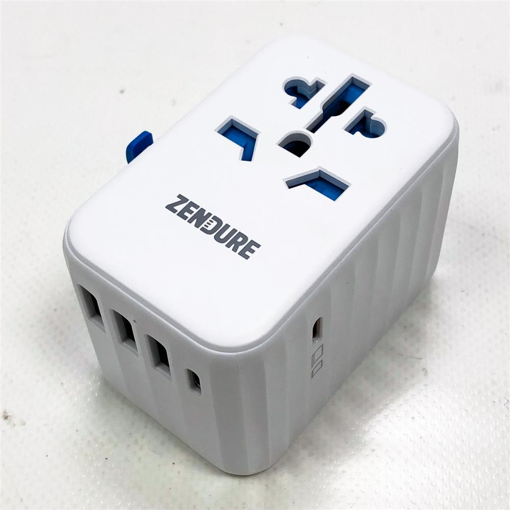 Zendure Reiseadapter 61W PD Universal USB C Fast Charge Internationales Wandladegerät AC Steckeradapter Weltweites Power Charger All in One für USA Europa UK AUS Weiß