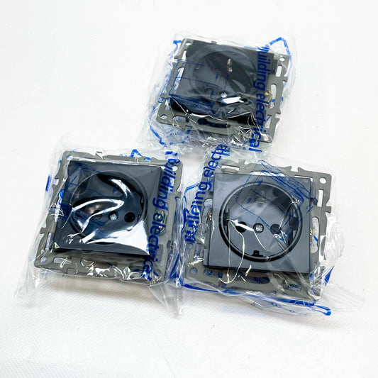 PANGTZEEN Schuko Steckdose, 3-fach, Unterputz, 16A, Glasrahmen, schwarz, ideal für Wohnzimmer, Schlafzimmer, Küche, Büro.