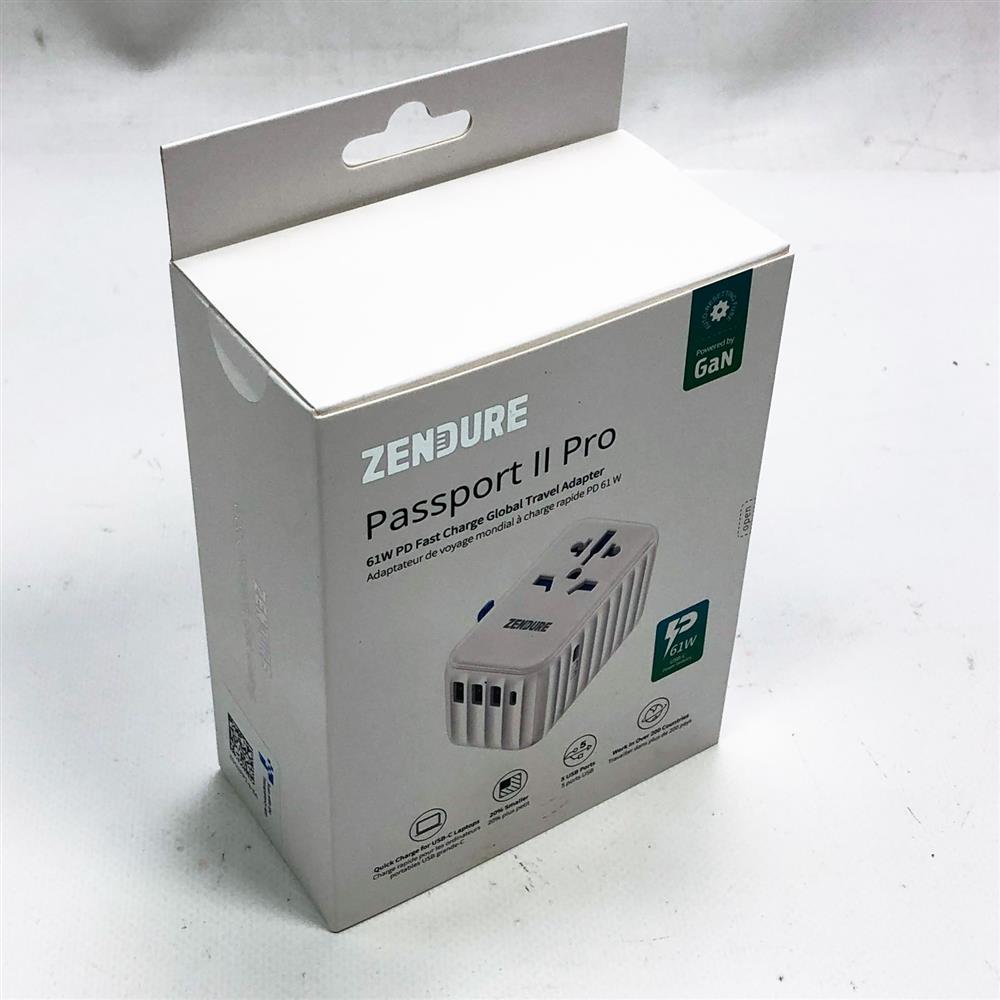 Zendure Reiseadapter 61W PD Universal USB C Fast Charge Internationales Wandladegerät AC Steckeradapter Weltweites Power Charger All in One für USA Europa UK AUS Weiß
