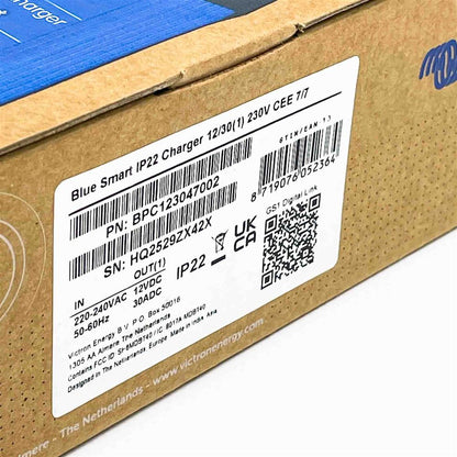 Victron Blue Smart 12V 30A Ladegerät, IP22, Bluetooth, 1 Ausgang, CEE 7/7, Batterieerhaltung, Desulfator