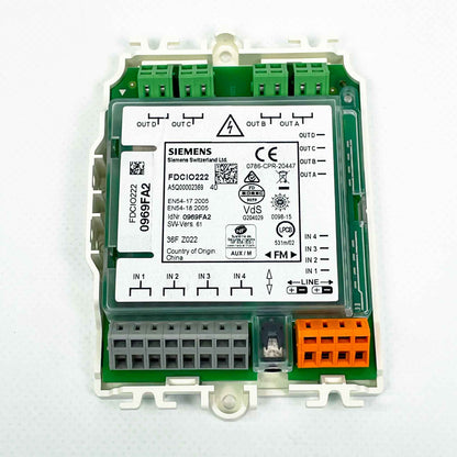 Siemens BMA Ein-/Ausgabebaustein FDCIO222, 4 Eingänge/4 Ausgänge, Modell A5Q00002369, vielseitig einsetzbar