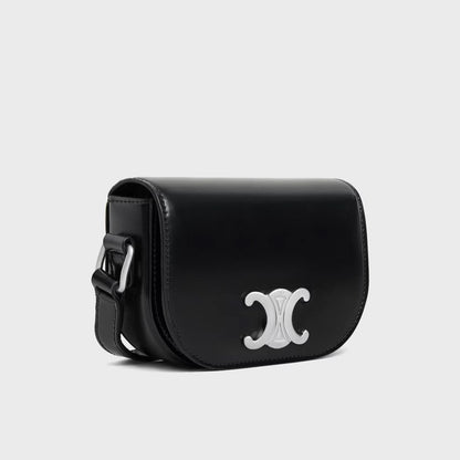Celine Mini-Umhängetasche Triomphe, Kalbsleder, Schwarz, 12x9x4cm, elegantes Design, kompakt, glänzende Optik