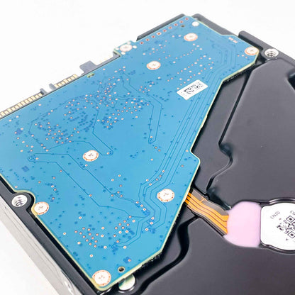 Synology HAT3320-8T, 8TB Festplatte, Plus Serie, SATA, hohe Zuverlässigkeit, leiser Betrieb, 3,5 Zoll