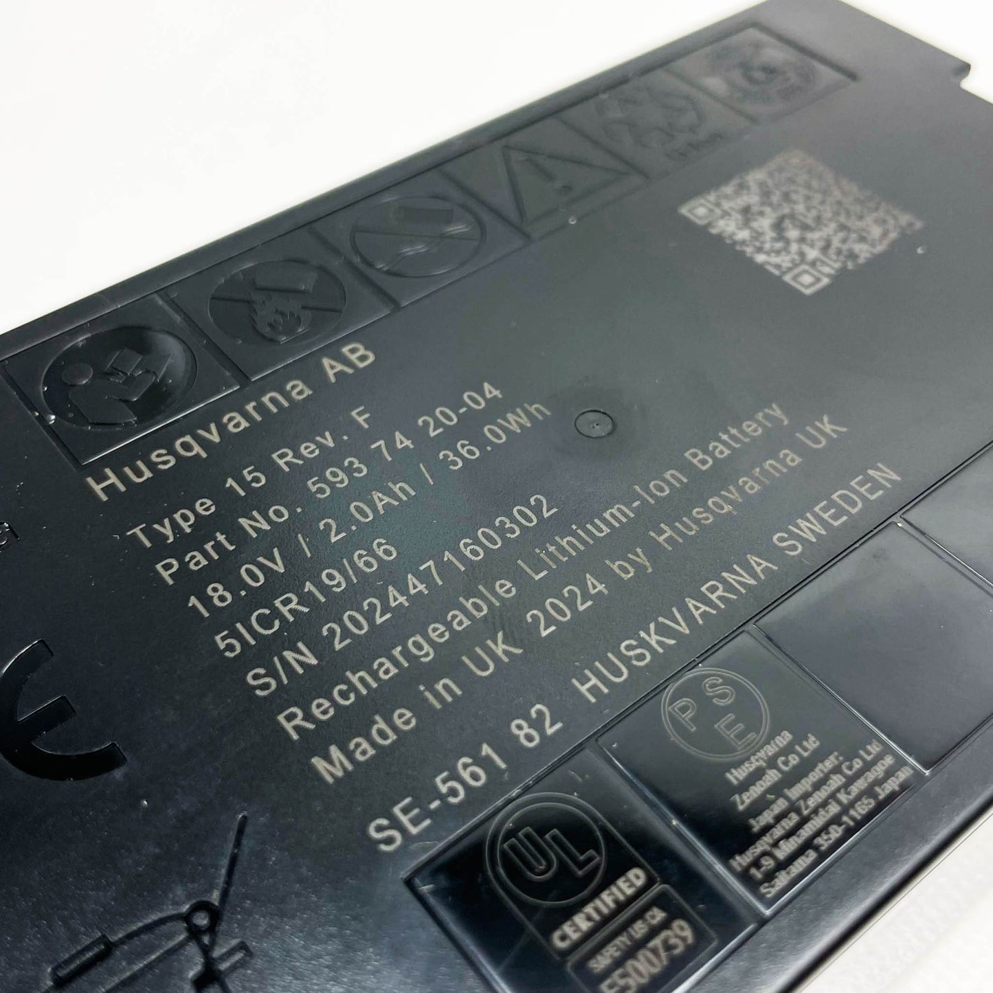 Husqvarna 5294520-02, Li-Ion 18V, 2.0 Ah, für Automower 405x, 415x, 310E Nera, CAN Bus, leistungsstark und langlebig.