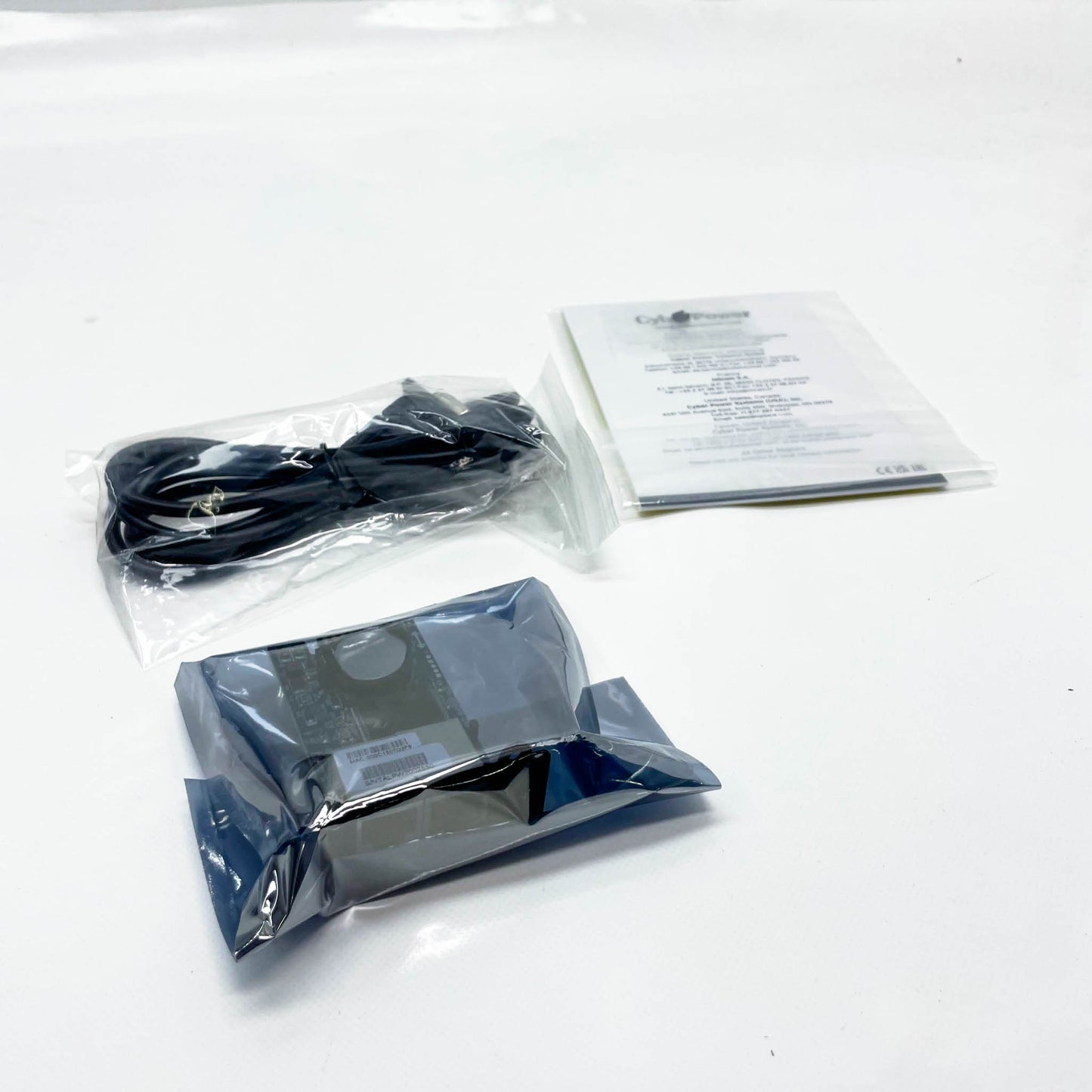 CyberPower RMCARD205, Netzwerkkarte, SNMP, kompatibel mit OR/PR Serie, 2 Anschlüsse: Netzwerk & Umweltsensor, Schwarz