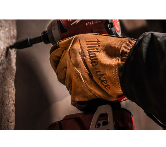 Milwaukee Arbeitshandschuhe, Leder, Größe 9 (L), robust, rutschfest, atmungsaktiv, ideal für Bau und Handwerk.